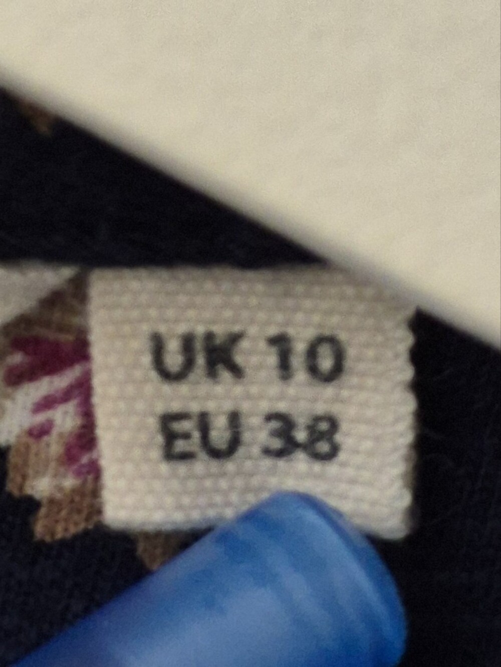 EUC Lily & Me Navy Floral Organic Cotton Jersey Blouse, US 6 - Picture 5 of 8